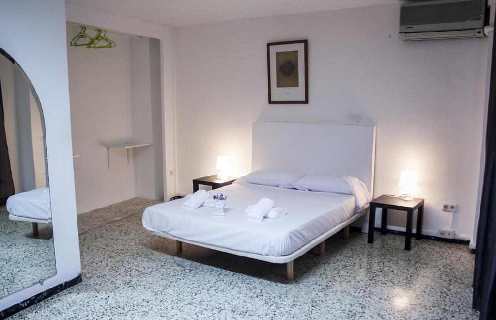 Apartment Vivienda Amplia Mercado Central - Pie De La Cruz Valencia